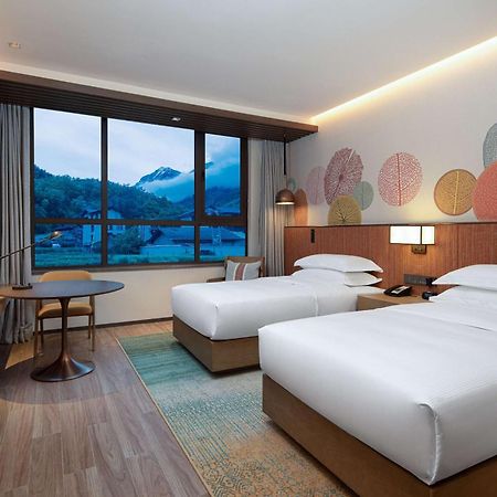 Hilton Garden Inn Jiuzhaigou Buitenkant foto