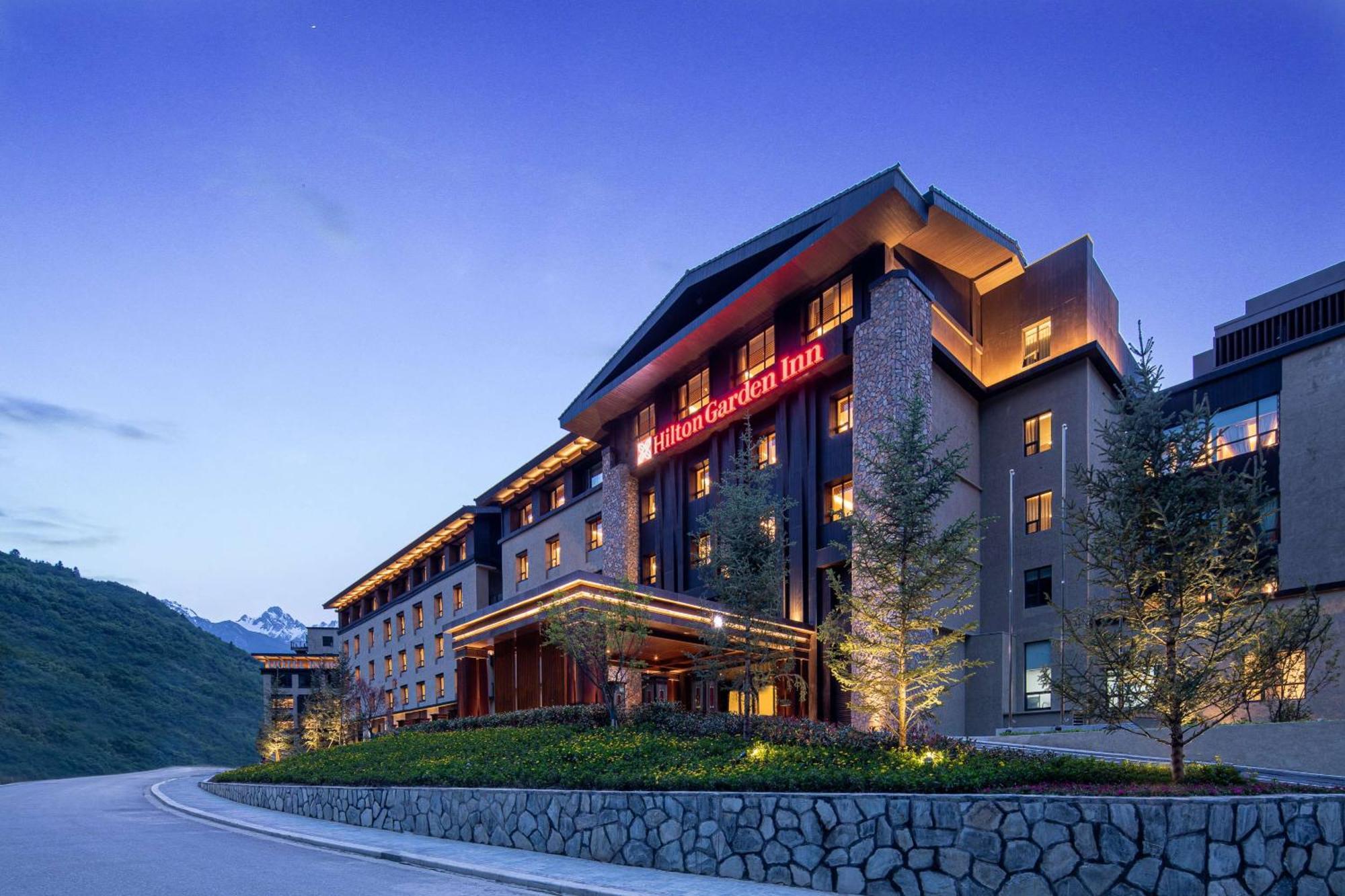 Hilton Garden Inn Jiuzhaigou Buitenkant foto